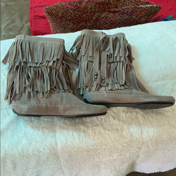 Juicy Couture Tara Fringe Moccasin Boot - Picture 2 of 8